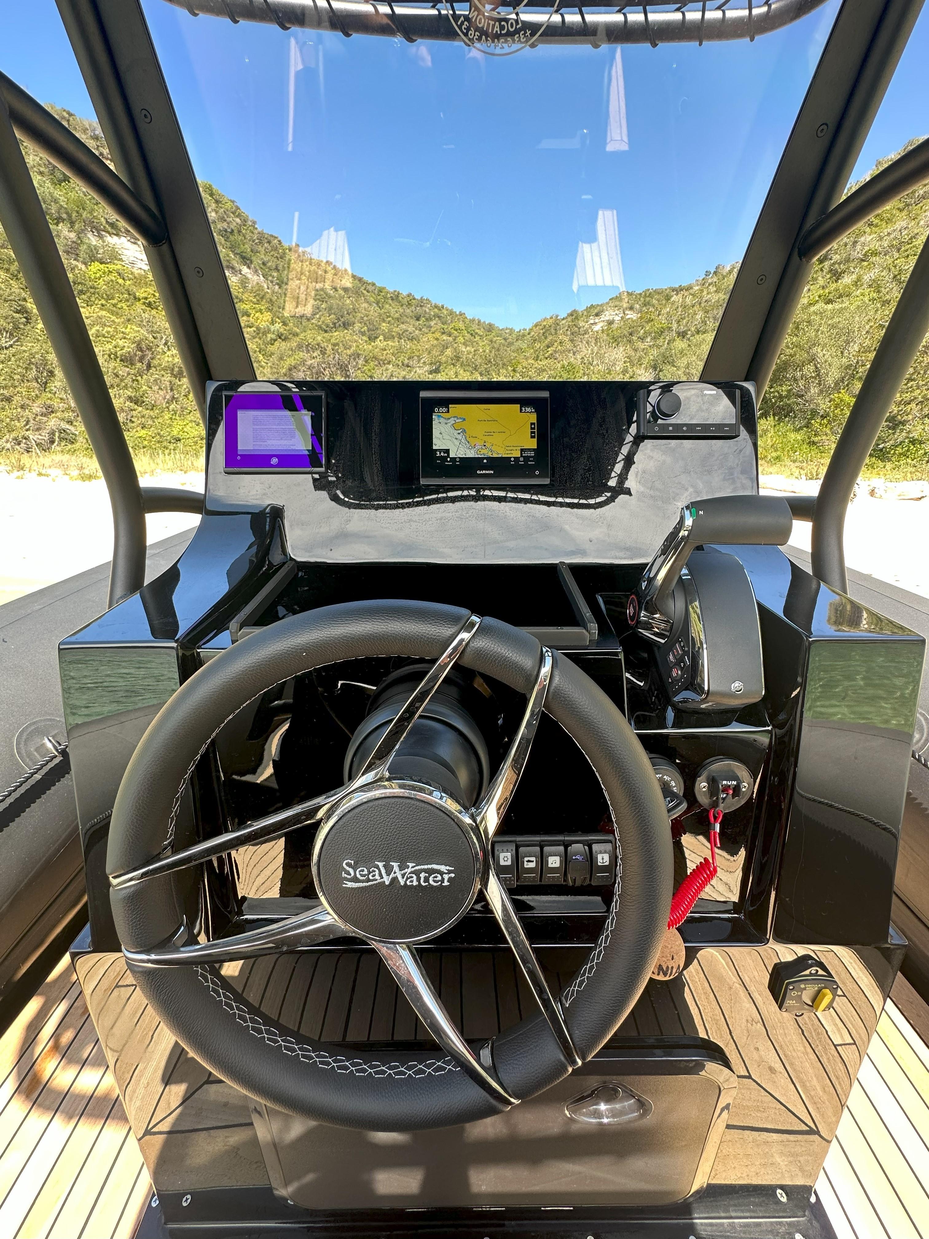 Seawater Phantom 260 1