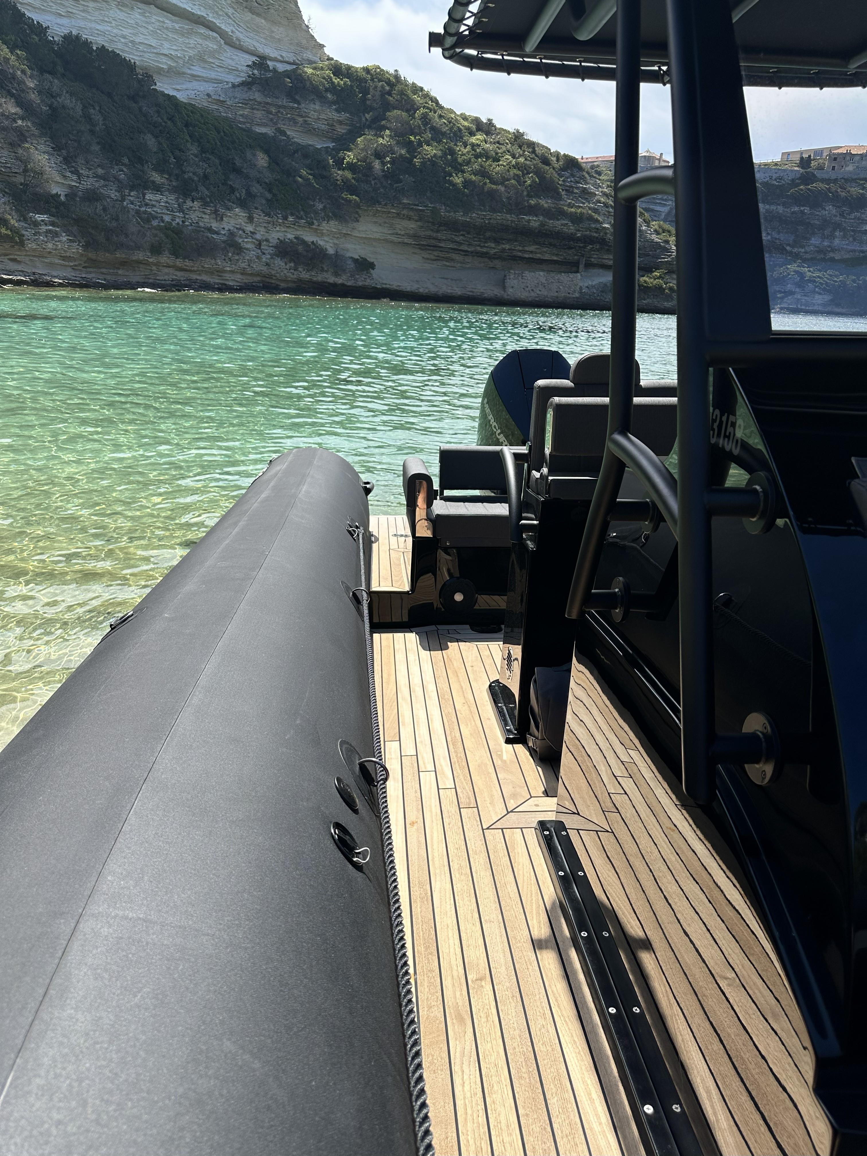 Seawater Phantom 260 4