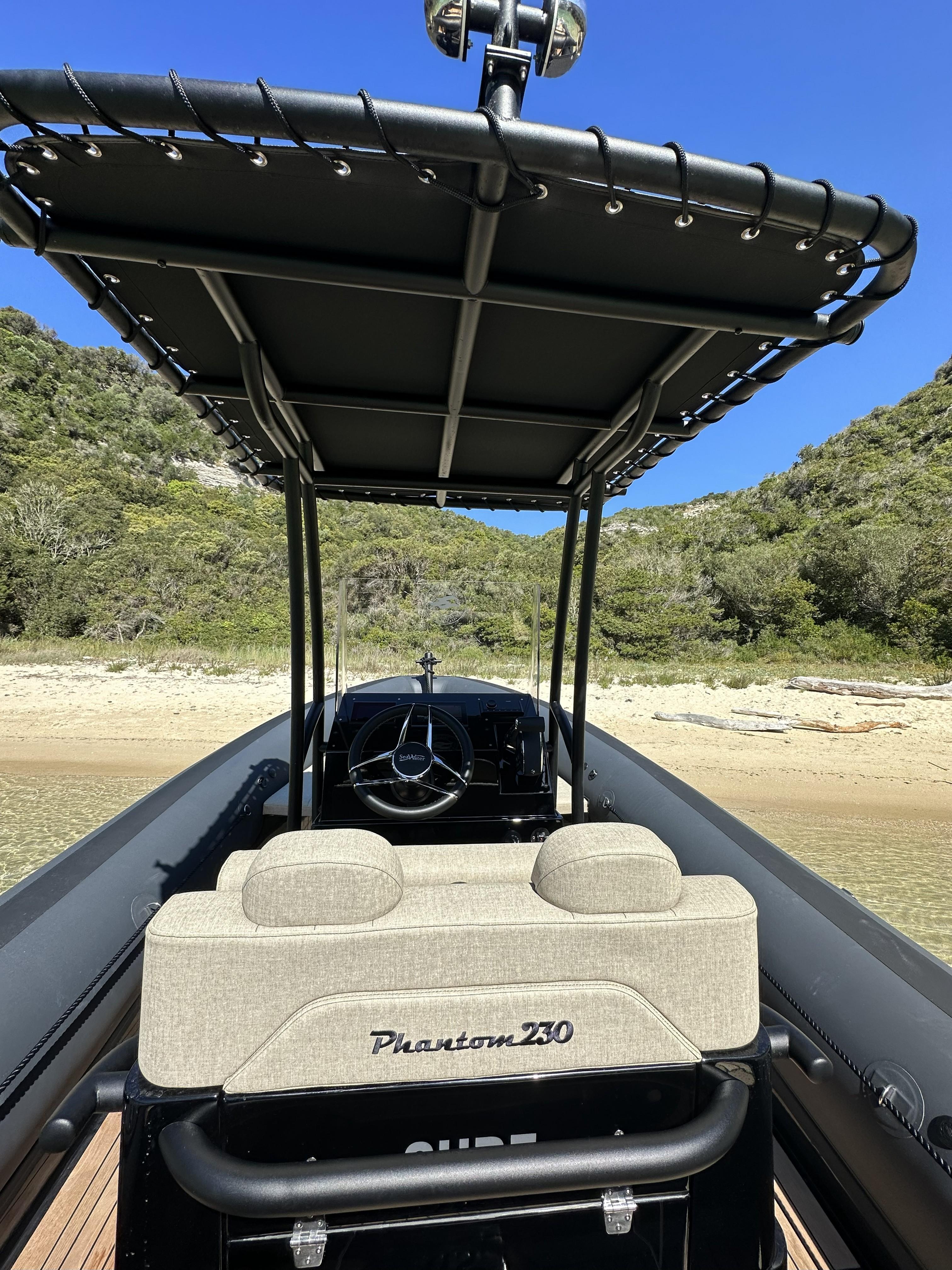 Seawater Phantom 230 3