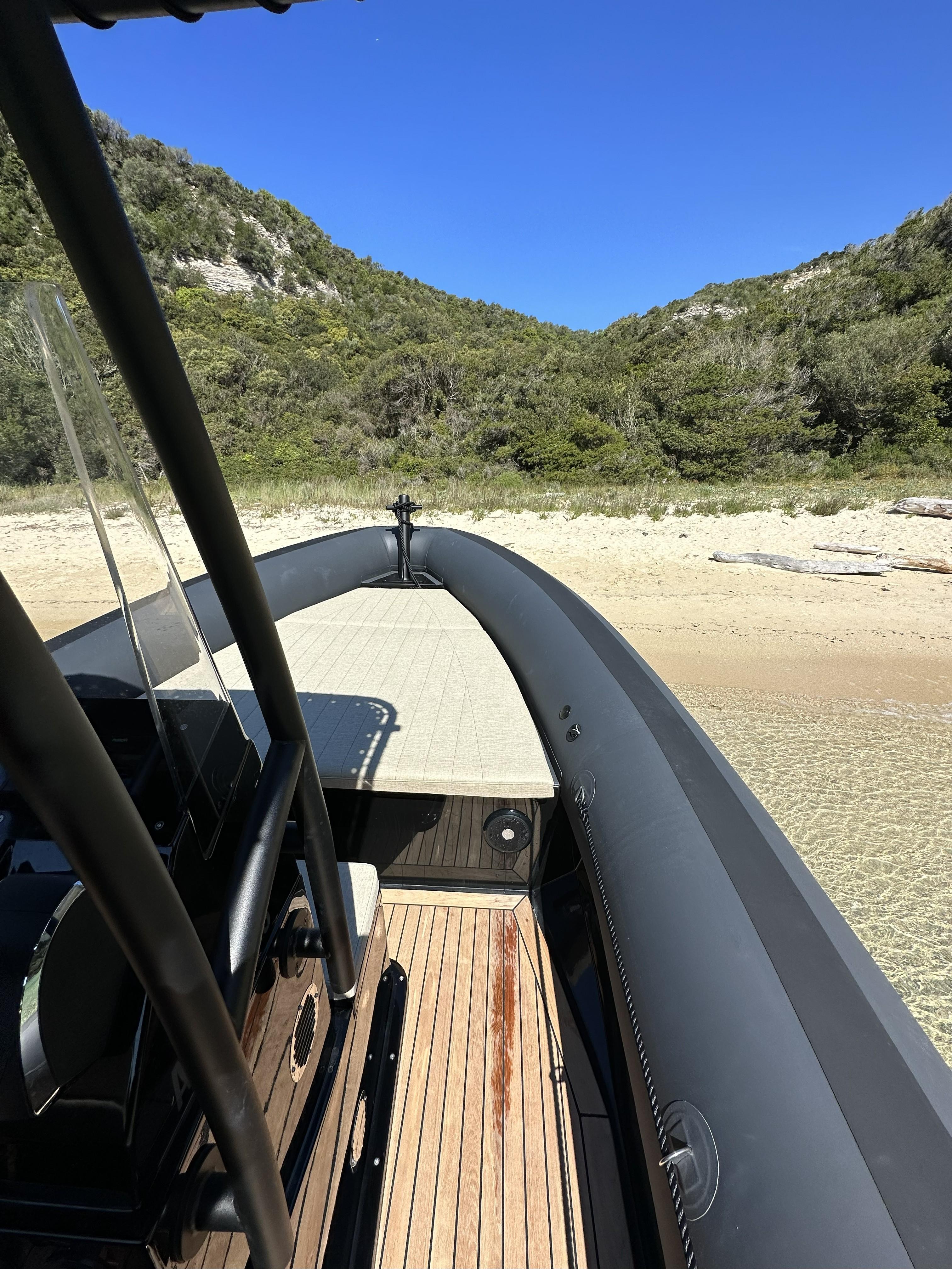Seawater Phantom 230 4