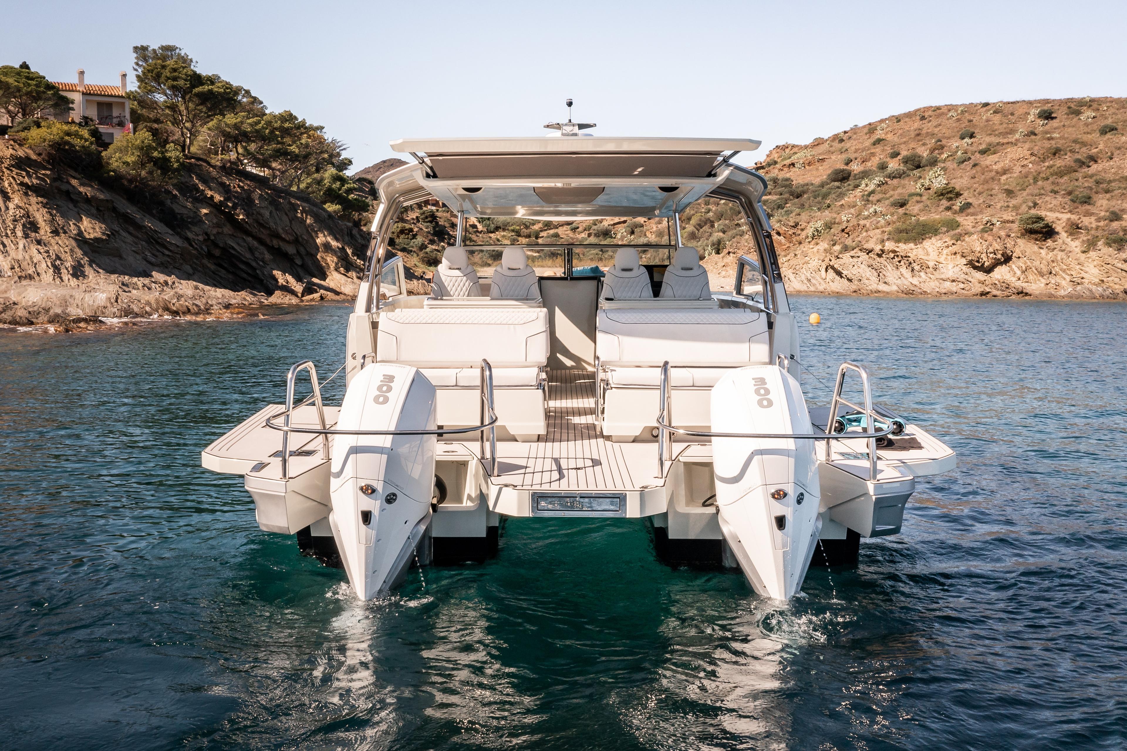 Catamaran a Vendre